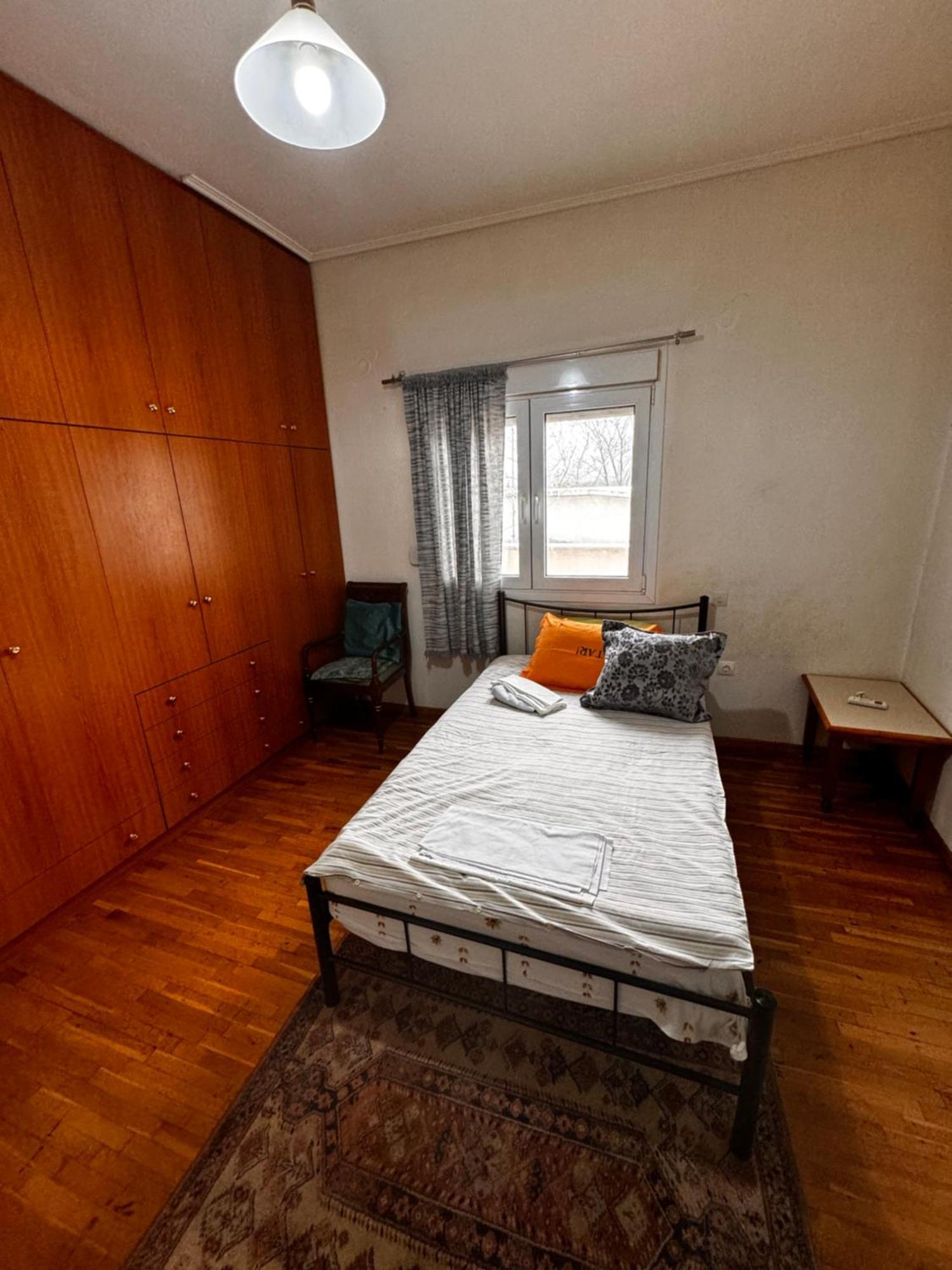50 Μέτρα Από Τον Μύλο Των Ξωτικών Lägenhet Tríkala Exteriör bild